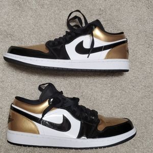 Jordan 1 Low Gold Toe 11.5